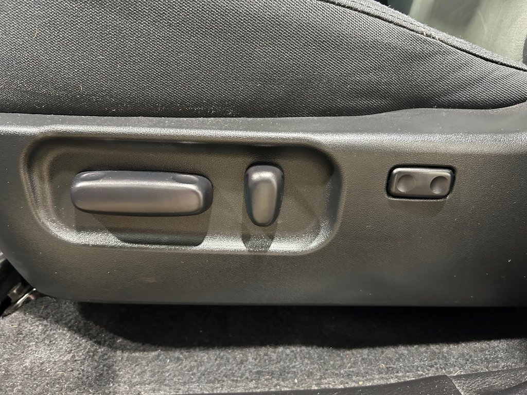 Toyota TACOMA  2023 à Grand-Sault et Edmunston, Nouveau-Brunswick - 10 - w1024h768px