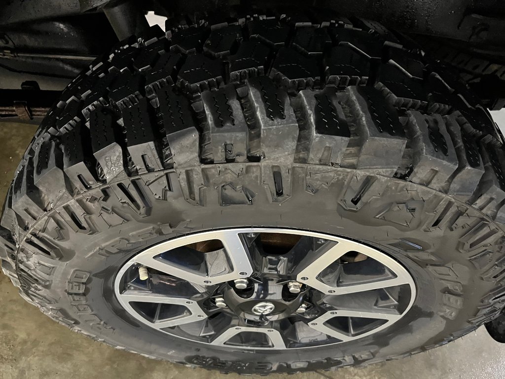 Toyota TUNDRA CREWMAX SR5 SR5 Plus 2019 à Grand-Sault et Edmunston, Nouveau-Brunswick - 8 - w1024h768px