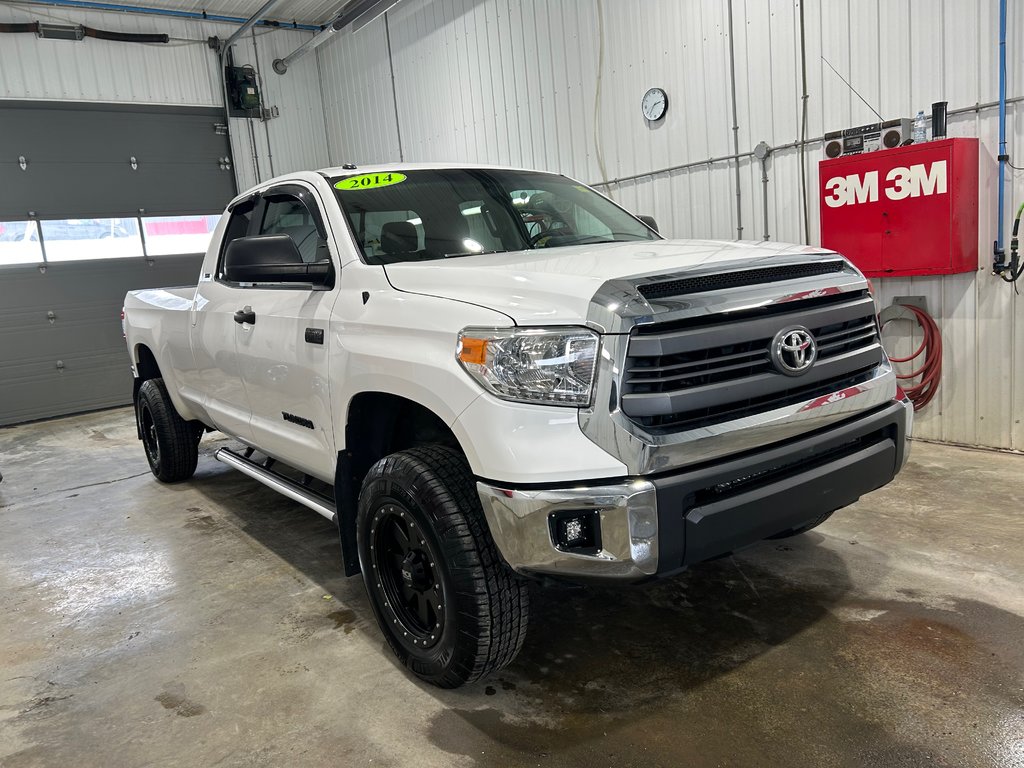 Toyota Tundra SR 2014 à Grand-Sault et Edmunston, Nouveau-Brunswick - 3 - w1024h768px