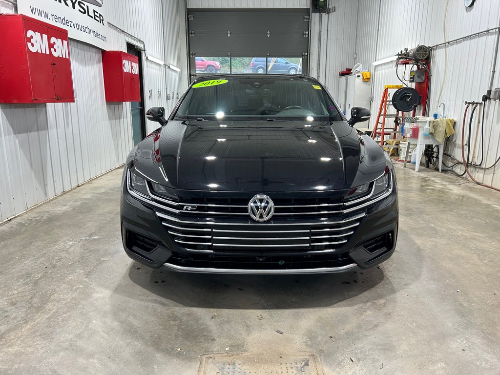 Arteon  2019 à Grand-Sault et Edmunston, Nouveau-Brunswick - 2 - w1024h768px