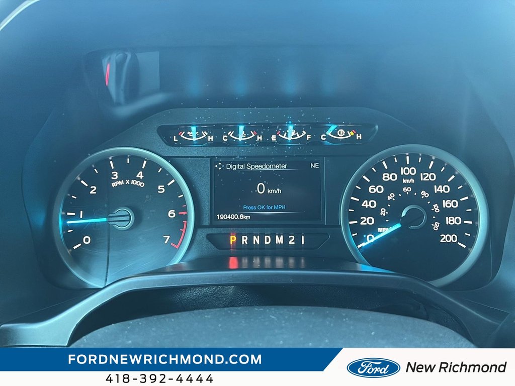 2016 Ford F-150 Cab SuperCrew 4RM 157 po XLT in New Richmond, Quebec - 13 - w1024h768px
