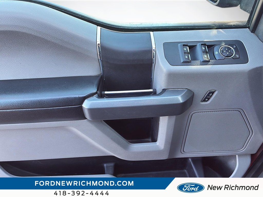 2016 Ford F-150 Cab SuperCrew 4RM 157 po XLT in New Richmond, Quebec - 11 - w1024h768px