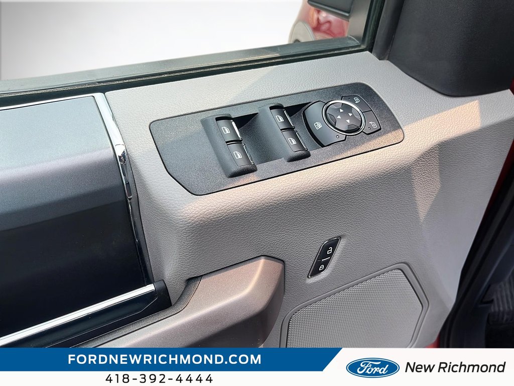 Ford F-150 XLT cabine simple 4RM caisse de 6,5 pi 2019 à New Richmond, Québec - 9 - w1024h768px