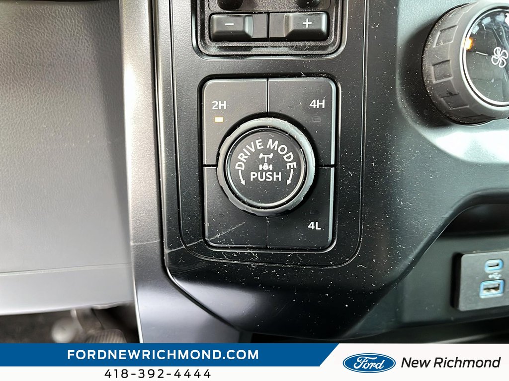 Ford F-150 XLT cabine SuperCrew 4RM caisse de 5,5 pi 2023 à New Richmond, Québec - 18 - w1024h768px