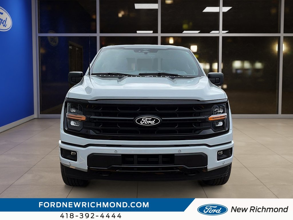 Ford F-150 XLT cabine SuperCrew 4RM caisse de 5,5 pi 2024 à New Richmond, Québec - 2 - w1024h768px