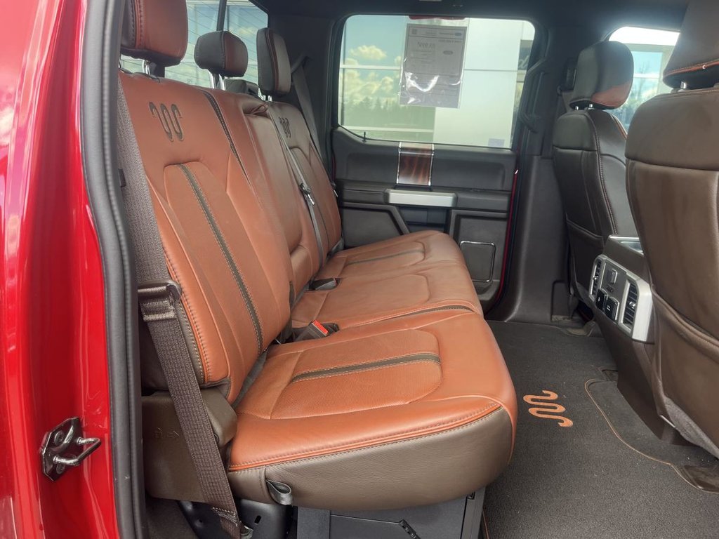 2022 Ford F-350 King Ranch cabine 6 places 4RM caisse de 8 pi in New Richmond, Quebec - 28 - w1024h768px