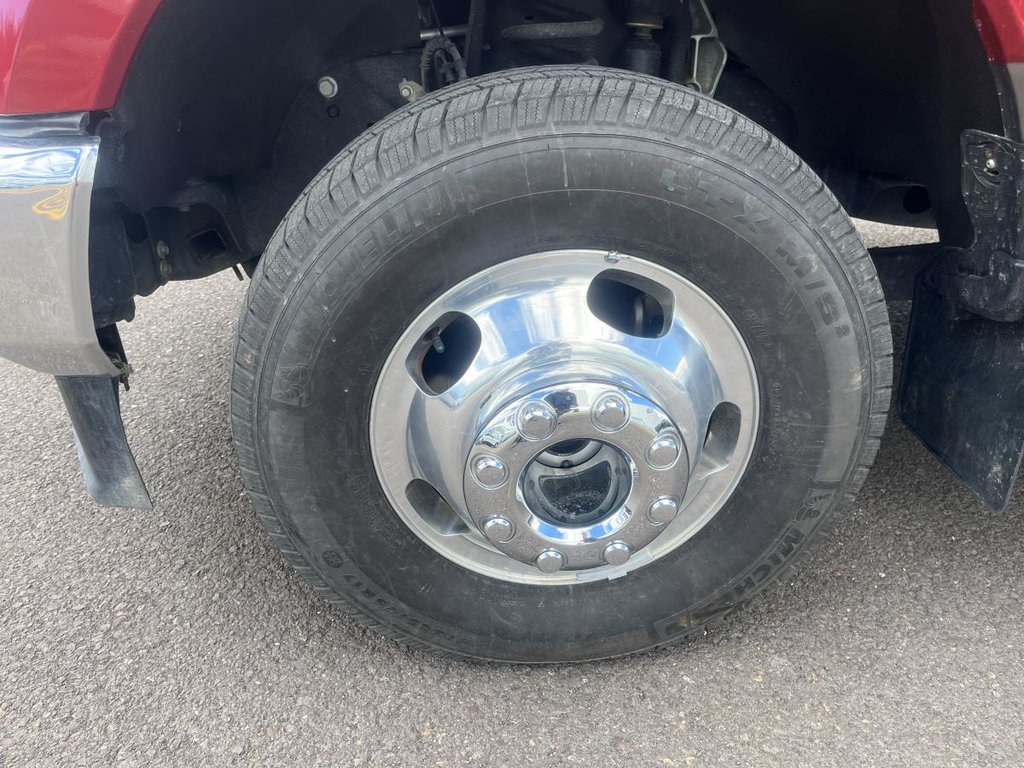 2022 Ford F-350 King Ranch cabine 6 places 4RM caisse de 8 pi in New Richmond, Quebec - 10 - w1024h768px