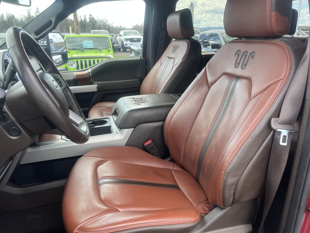 2022 Ford F-350 King Ranch cabine 6 places 4RM caisse de 8 pi in New Richmond, Quebec - 13 - w1024h768px