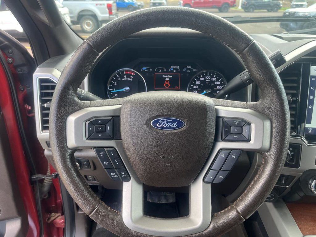 2022 Ford F-350 King Ranch cabine 6 places 4RM caisse de 8 pi in New Richmond, Quebec - 18 - w1024h768px