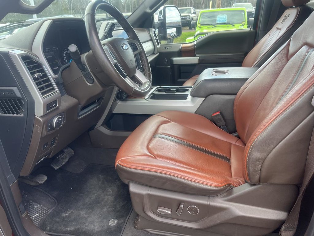 2022 Ford F-350 King Ranch cabine 6 places 4RM caisse de 8 pi in New Richmond, Quebec - 12 - w1024h768px