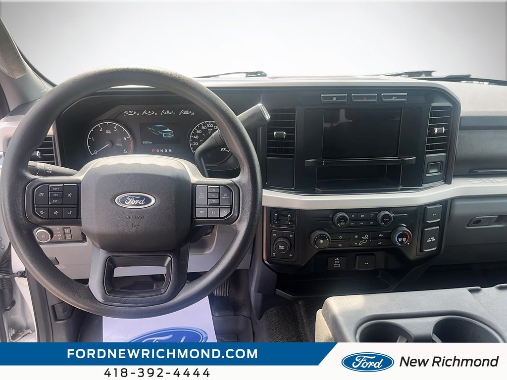 2023 Ford Super Duty F-250 SRW XLT cabine double 4RM caisse de 8 pi in New Richmond, Quebec - 8 - w1024h768px