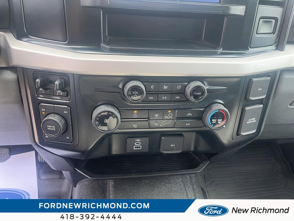 2023 Ford Super Duty F-250 SRW XLT cabine double 4RM caisse de 8 pi in New Richmond, Quebec - 13 - w1024h768px
