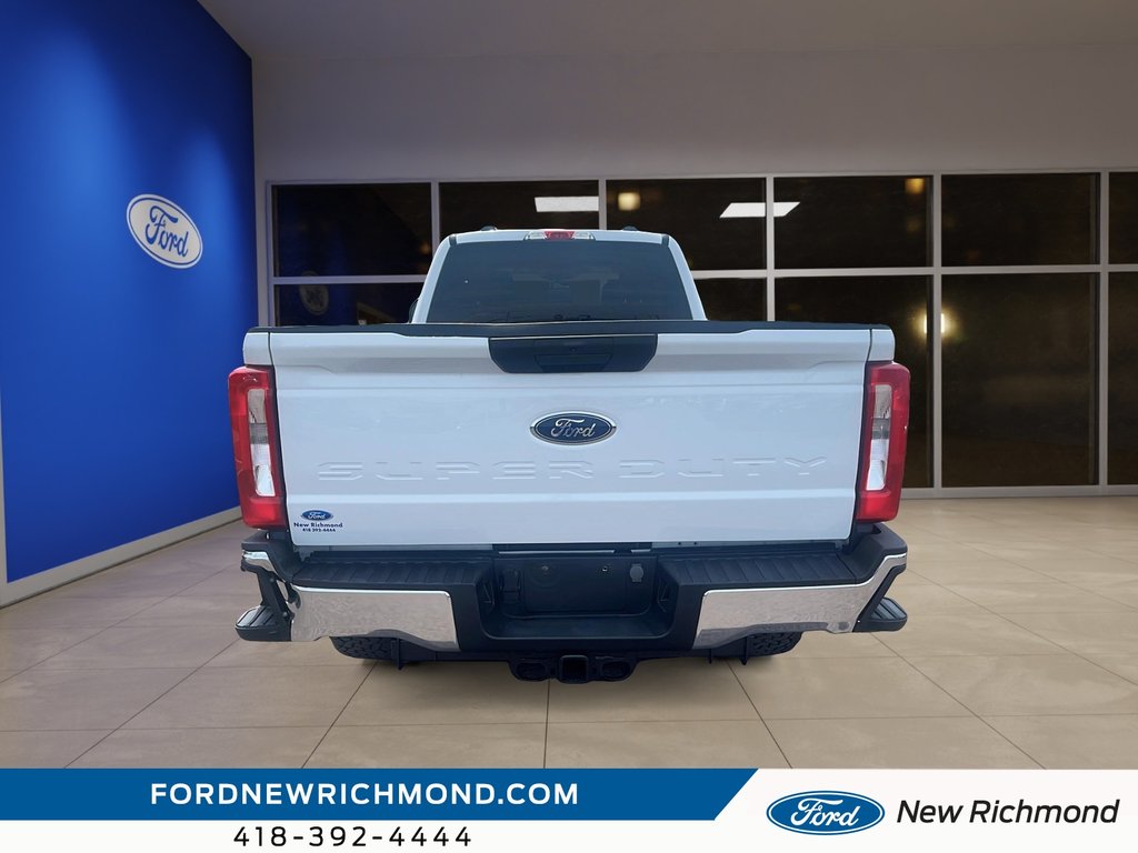 2023 Ford Super Duty F-250 SRW XLT cabine double 4RM caisse de 8 pi in New Richmond, Quebec - 3 - w1024h768px