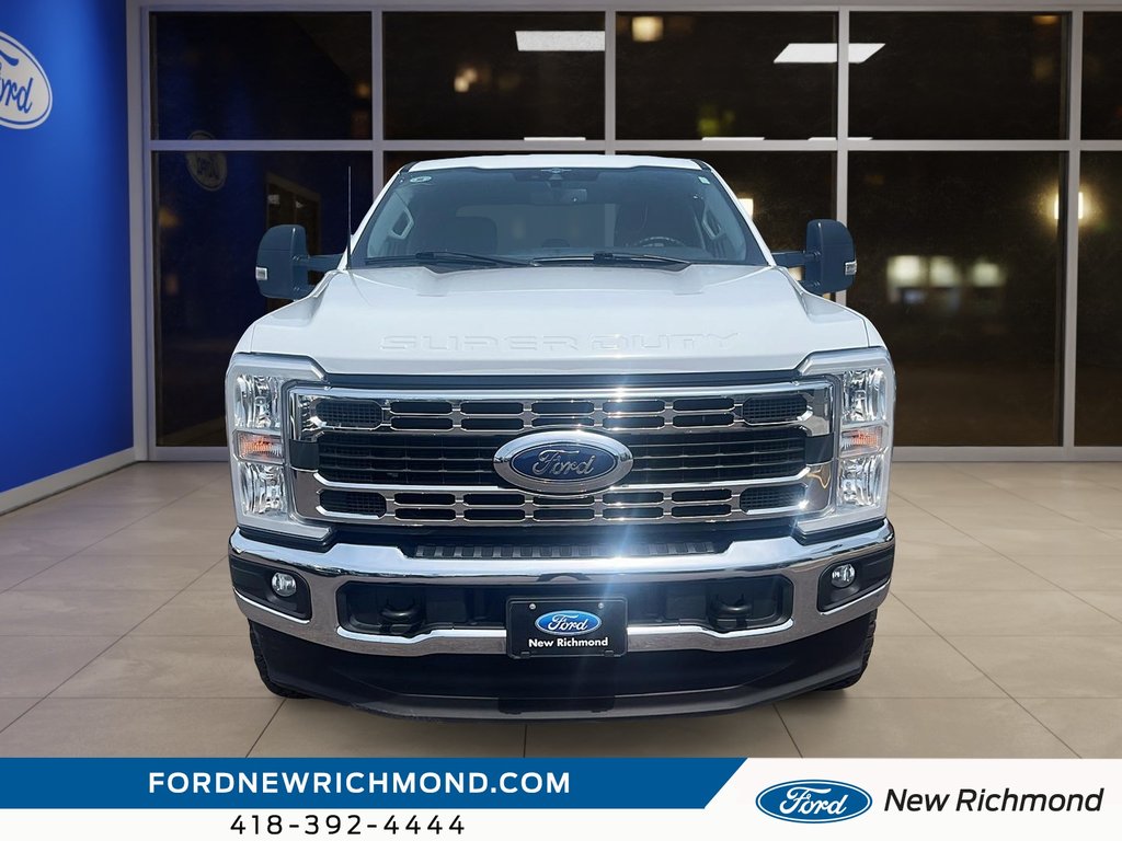2023 Ford Super Duty F-250 SRW XLT cabine double 4RM caisse de 8 pi in New Richmond, Quebec - 2 - w1024h768px