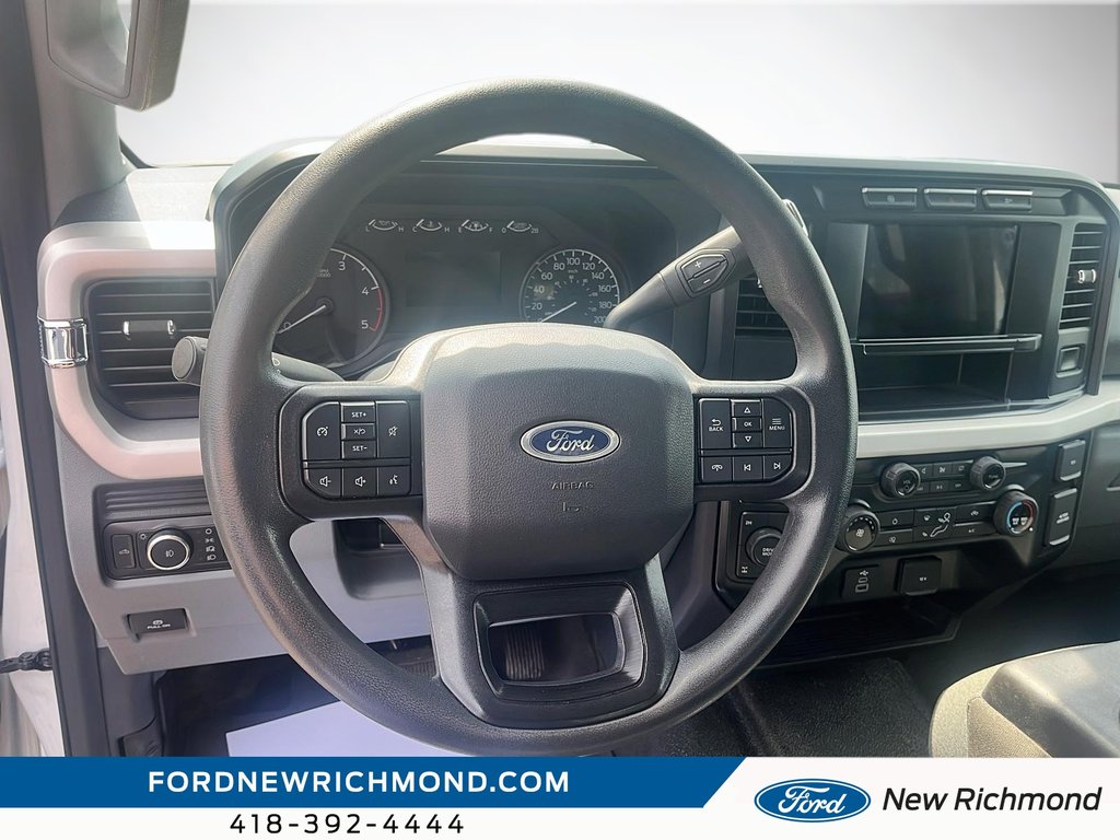 2023 Ford Super Duty F-250 SRW XLT cabine double 4RM caisse de 8 pi in New Richmond, Quebec - 10 - w1024h768px