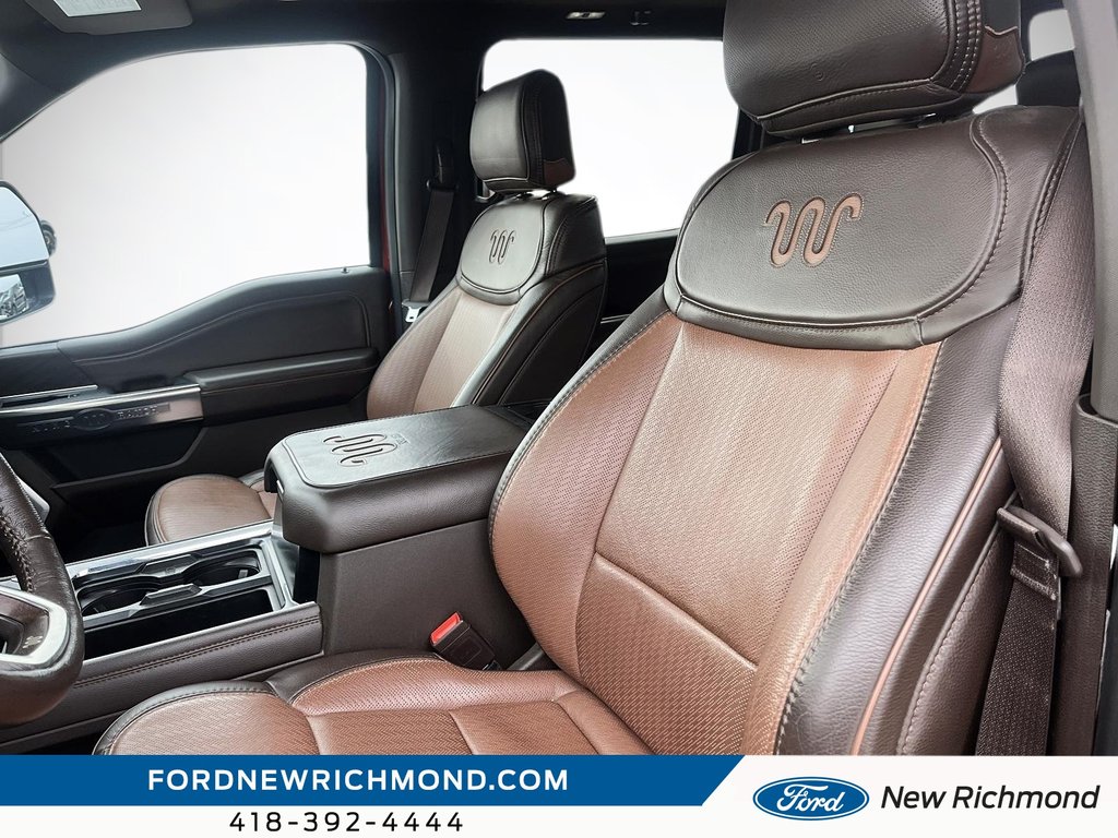 Ford Super Duty F-350 SRW King Ranch cabine 6 places 4RM caisse de 6,75 pi 2023 à New Richmond, Québec - 12 - w1024h768px