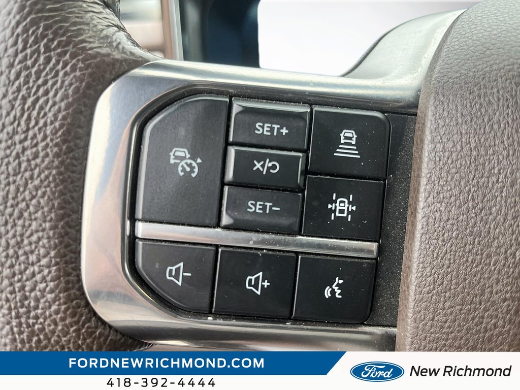 Ford Super Duty F-350 SRW King Ranch cabine 6 places 4RM caisse de 6,75 pi 2023 à New Richmond, Québec - 24 - w1024h768px