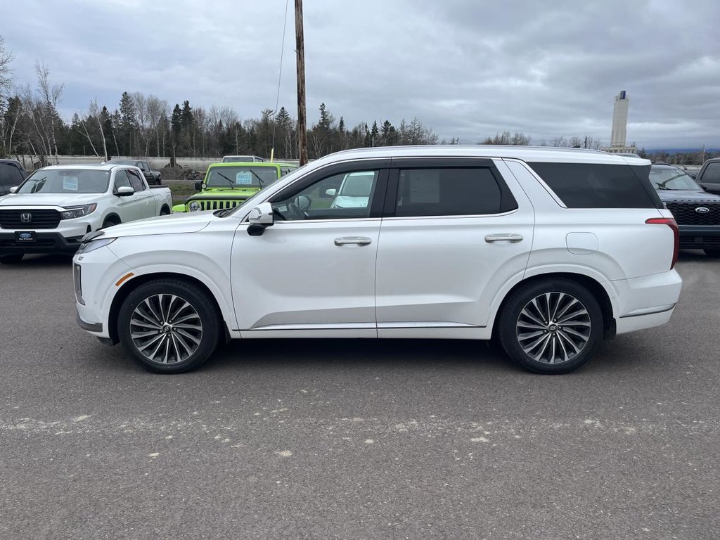 Hyundai Palisade Ultimate Calligraphy 7 places TI 2023 à New Richmond, Québec - 2 - w1024h768px