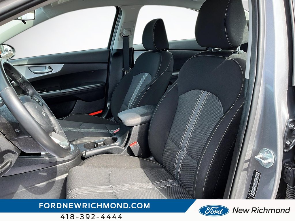 Kia Forte LX IVT 2024 à New Richmond, Québec - 13 - w1024h768px