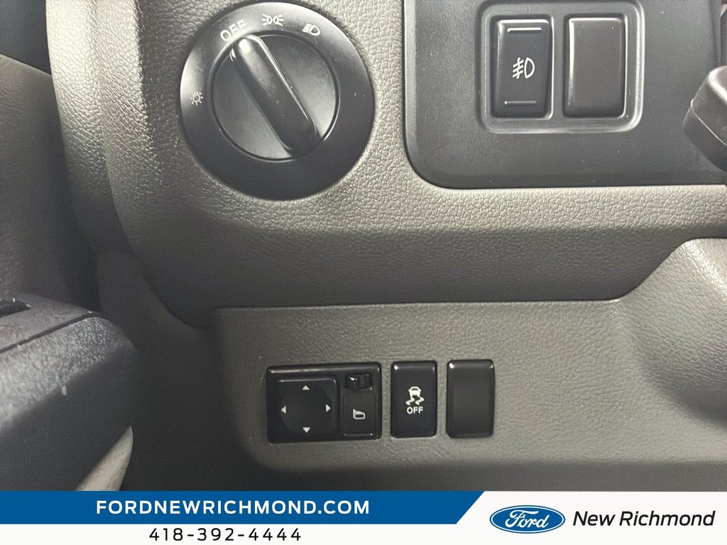 2020 Nissan NV 3500 HD SV V8 in New Richmond, Quebec - 16 - w1024h768px
