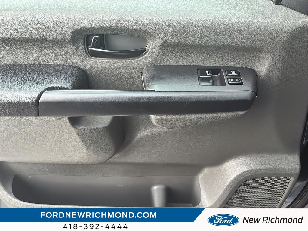 2020 Nissan NV 3500 HD SV V8 in New Richmond, Quebec - 17 - w1024h768px