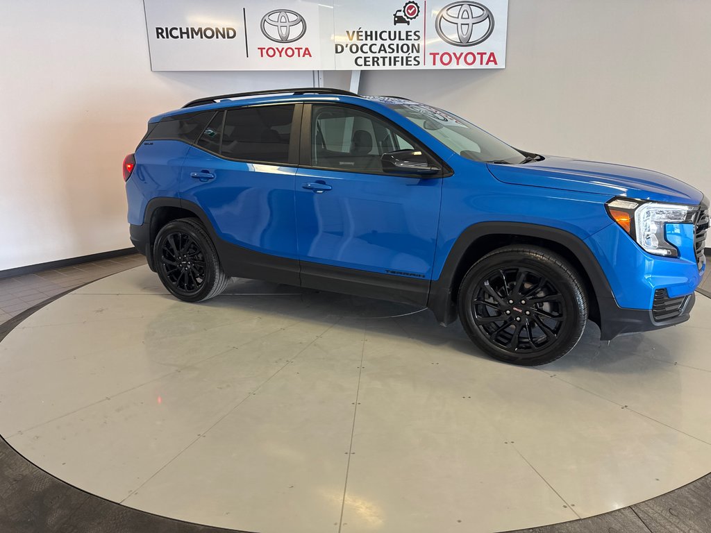 GMC Terrain SLE AWD *BAS KILOMÉTRAGE* 2024 à Richmond, Québec - 11 - w1024h768px