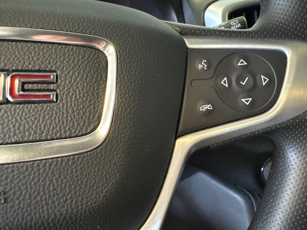 GMC Terrain SLE AWD *BAS KILOMÉTRAGE* 2024 à Richmond, Québec - 27 - w1024h768px