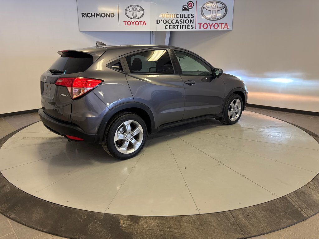Honda HR-V EX AWD *TRÈS BEAU VÉHICULE* 2016 à Richmond, Québec - 9 - w1024h768px