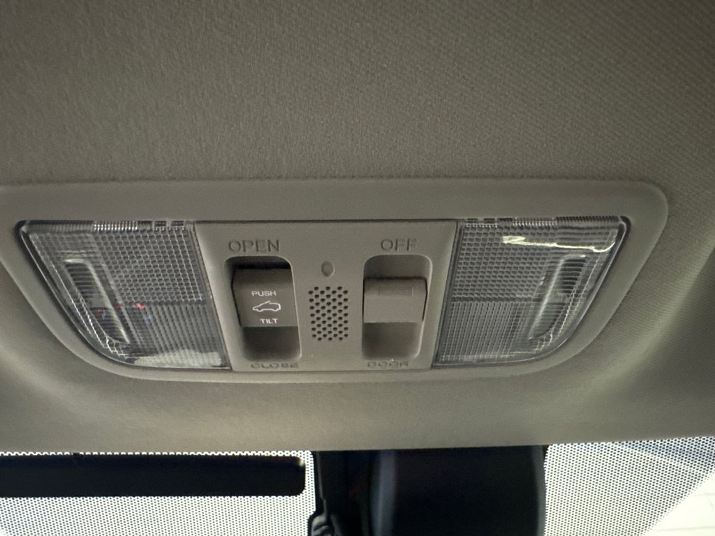 2017 Honda HR-V EX-L AWD *NAVIGATION + CUIR* in Richmond, Quebec - 30 - w1024h768px