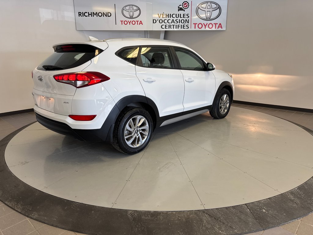 Hyundai Tucson AWD *BAS KILOMÉTRAGE + TRÈS BEAU VÉHICULE* 2018 à Richmond, Québec - 9 - w1024h768px