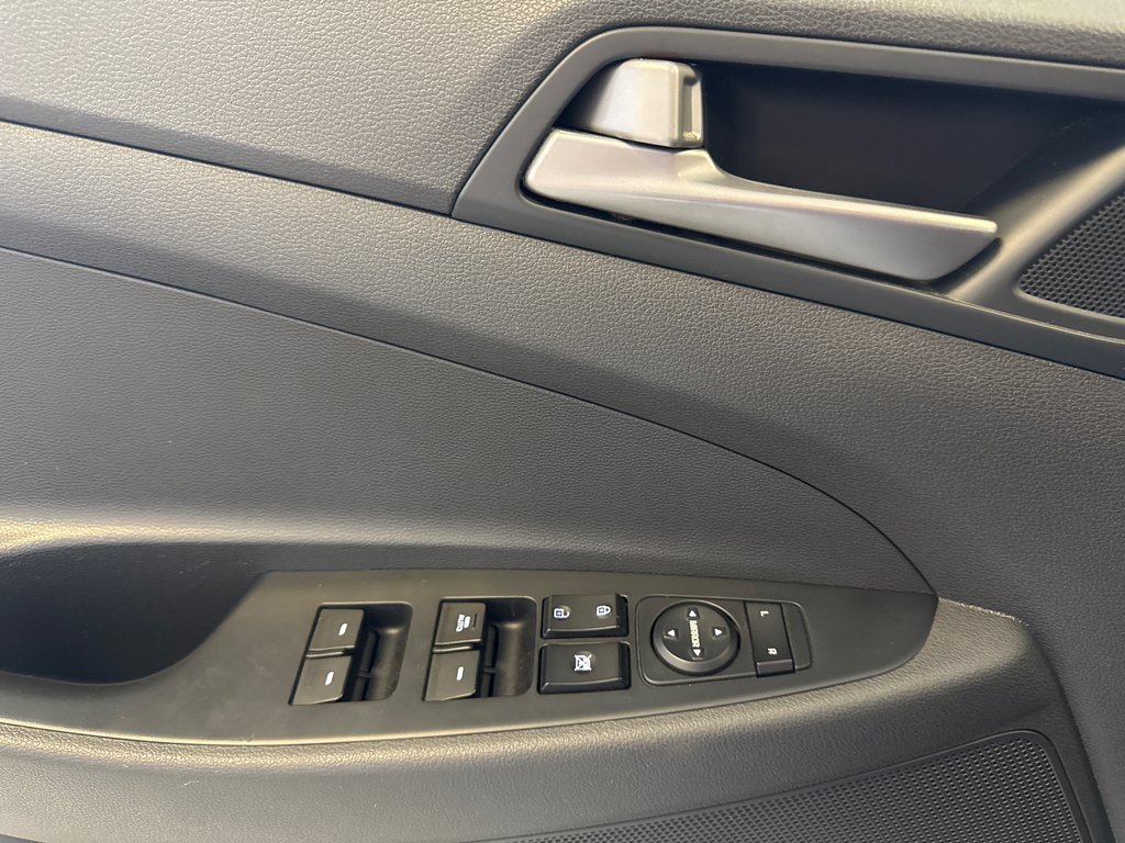 Hyundai Tucson AWD *BAS KILOMÉTRAGE + TRÈS BEAU VÉHICULE* 2018 à Richmond, Québec - 30 - w1024h768px
