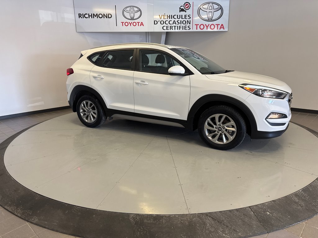Hyundai Tucson AWD *BAS KILOMÉTRAGE + TRÈS BEAU VÉHICULE* 2018 à Richmond, Québec - 11 - w1024h768px