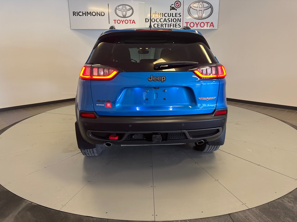 Jeep Cherokee Trailhawk Elite *TRÈS BAS KILOMÉTRAGE* 2022 à Richmond, Québec - 7 - w1024h768px