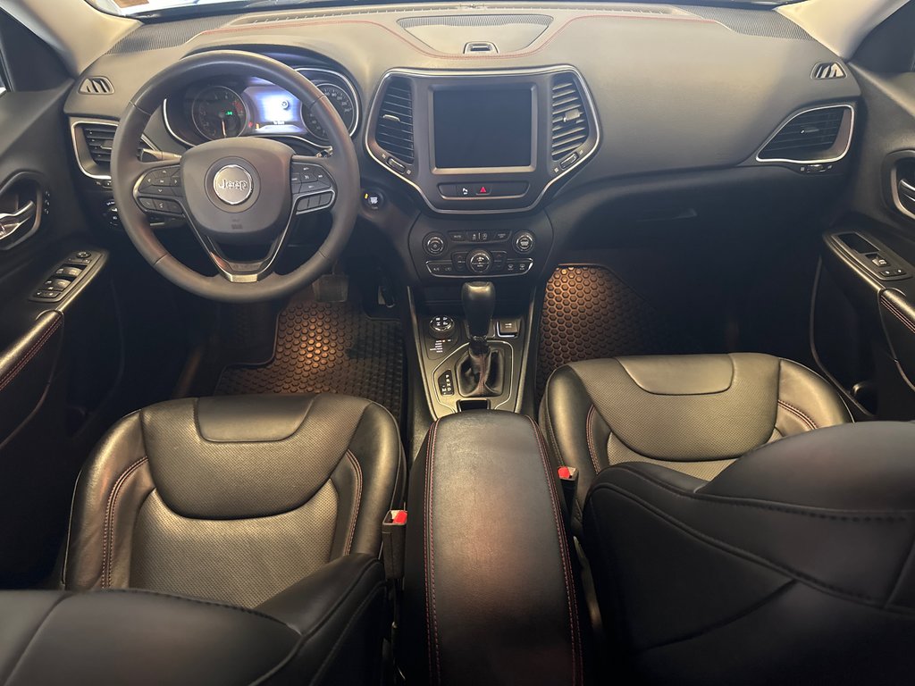 Jeep Cherokee Trailhawk Elite *TRÈS BAS KILOMÉTRAGE* 2022 à Richmond, Québec - 14 - w1024h768px