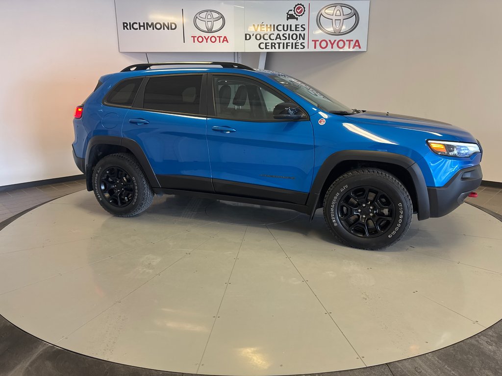 Jeep Cherokee Trailhawk Elite *TRÈS BAS KILOMÉTRAGE* 2022 à Richmond, Québec - 11 - w1024h768px