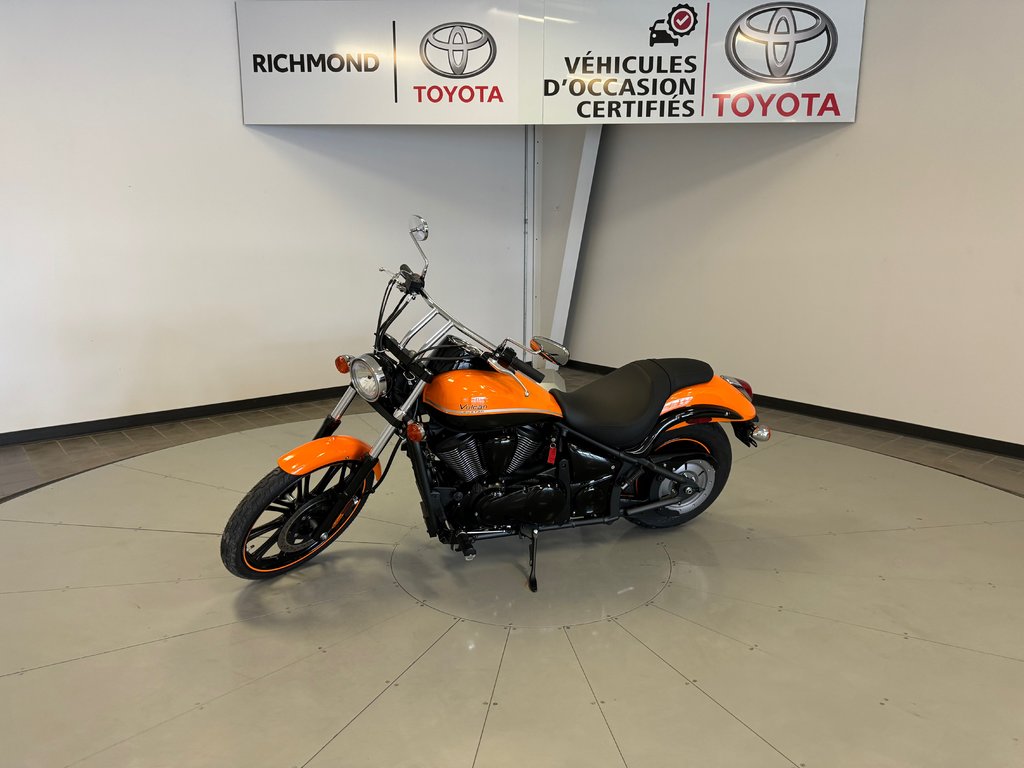 VN900 VULCAN CUSTOM *SEULEMENT 700 KM* 2021 à Richmond, Québec - 7 - w1024h768px