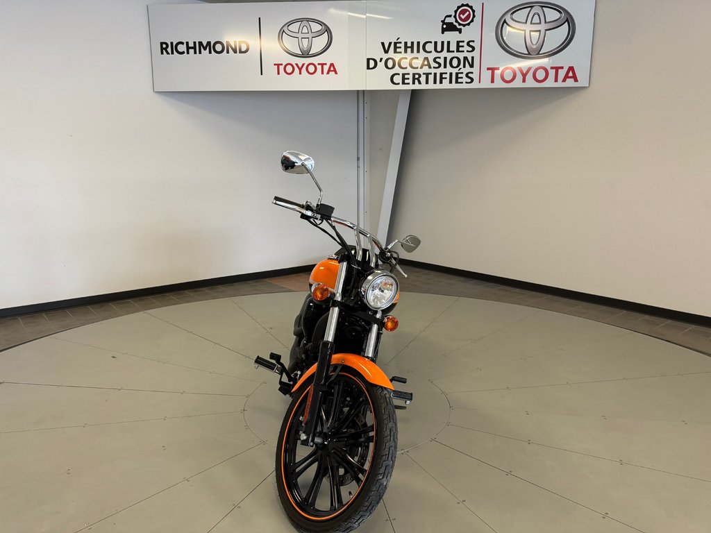 2021  VN900 VULCAN CUSTOM *SEULEMENT 700 KM* in Richmond, Quebec - 4 - w1024h768px