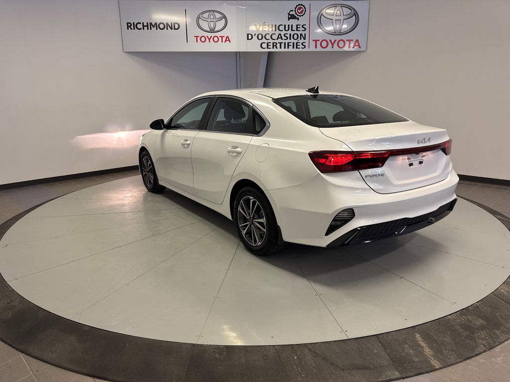 Kia Forte EX+ *TRÈS BEAU VÉHICULE* 2023 à Richmond, Québec - 6 - w1024h768px