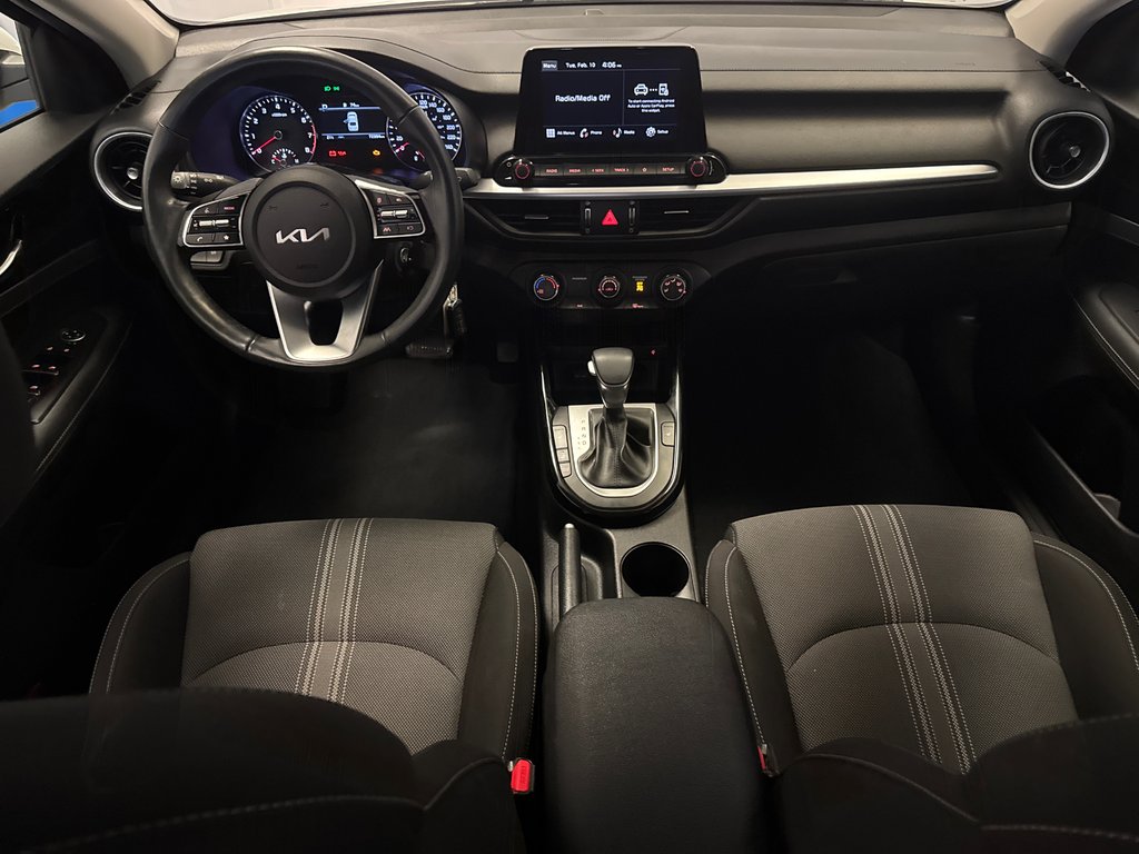 Kia Forte EX+ *TRÈS BEAU VÉHICULE* 2023 à Richmond, Québec - 14 - w1024h768px