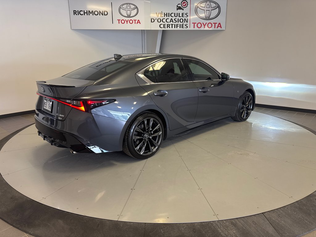 2024 Lexus IS 300 AWD *TRÈS BEAU VÉHICULE* in Richmond, Quebec - 10 - w1024h768px