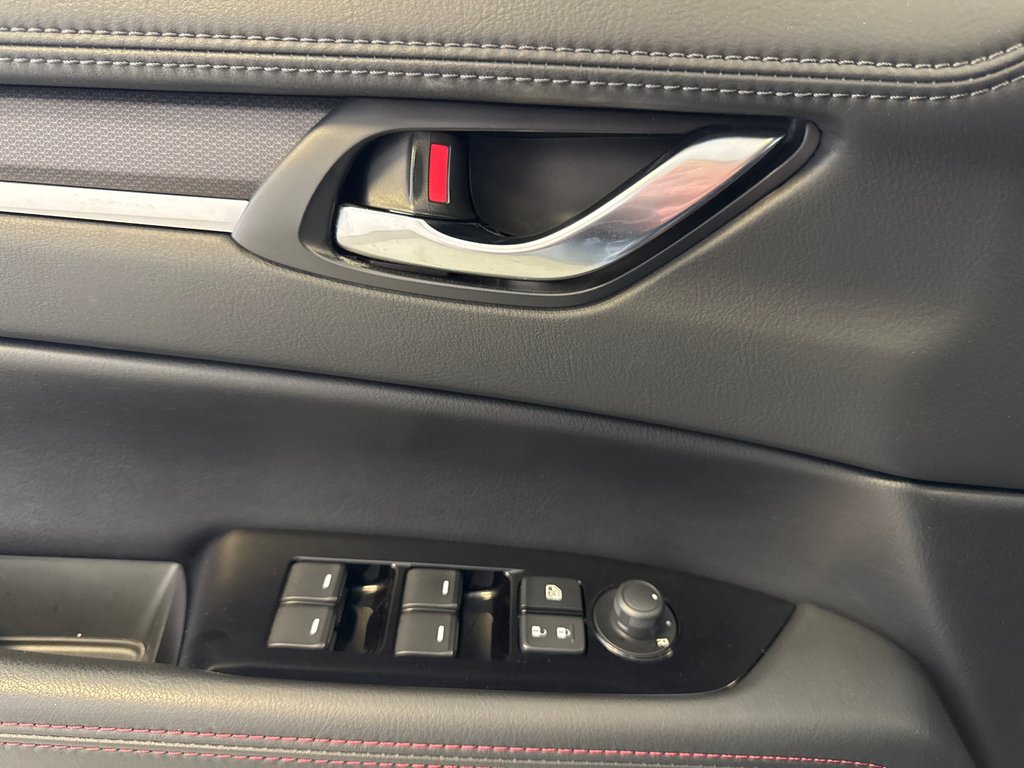 2023 Mazda CX-5 ÉDITION KURO *BAS KILOMÉTRAGE* in Richmond, Quebec - 31 - w1024h768px