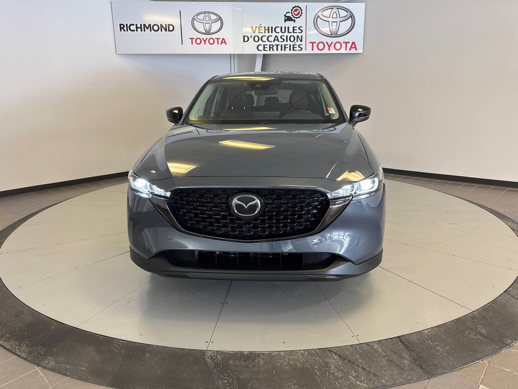 2023 Mazda CX-5 ÉDITION KURO *BAS KILOMÉTRAGE* in Richmond, Quebec - 13 - w1024h768px