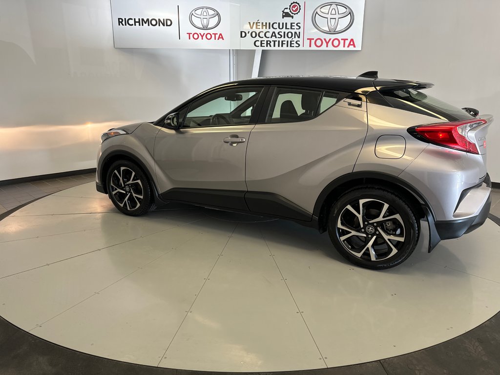 C-HR XLE PREMIUM 2019 à Richmond, Québec - 5 - w1024h768px