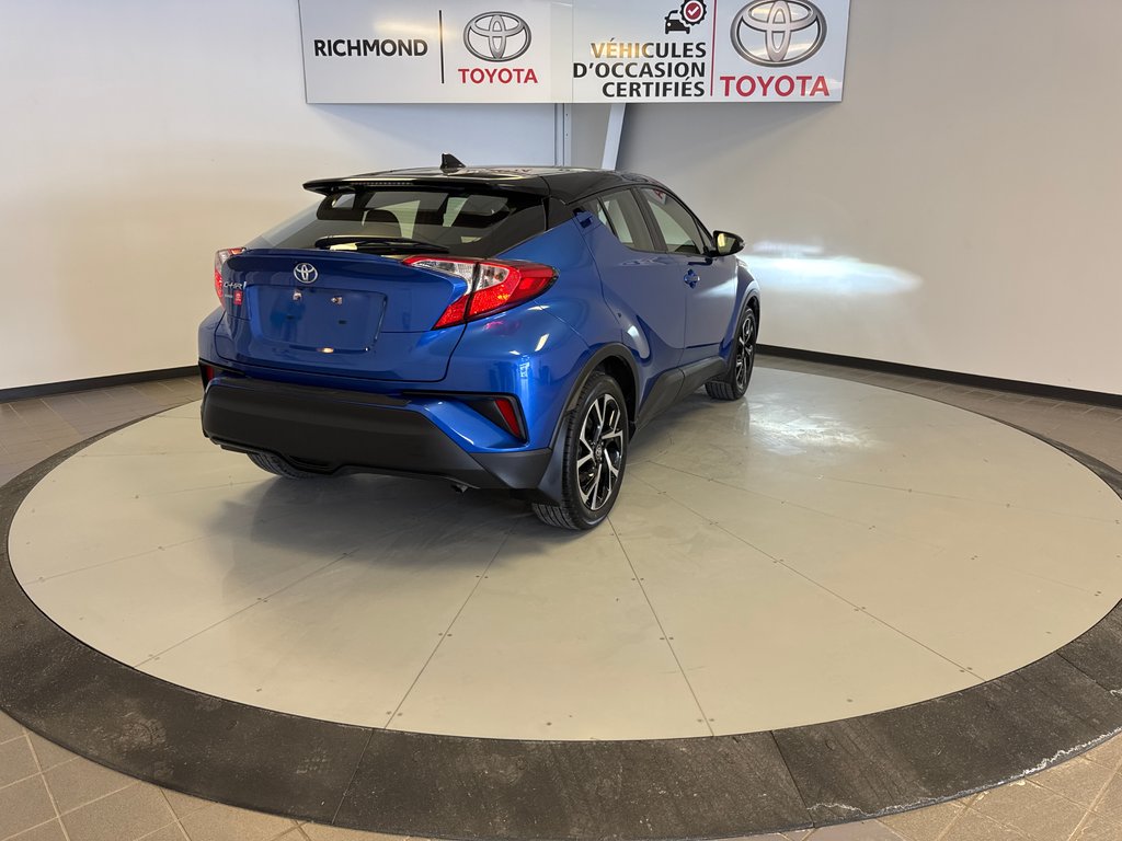 2021 Toyota C-HR in Richmond, Quebec - 8 - w1024h768px