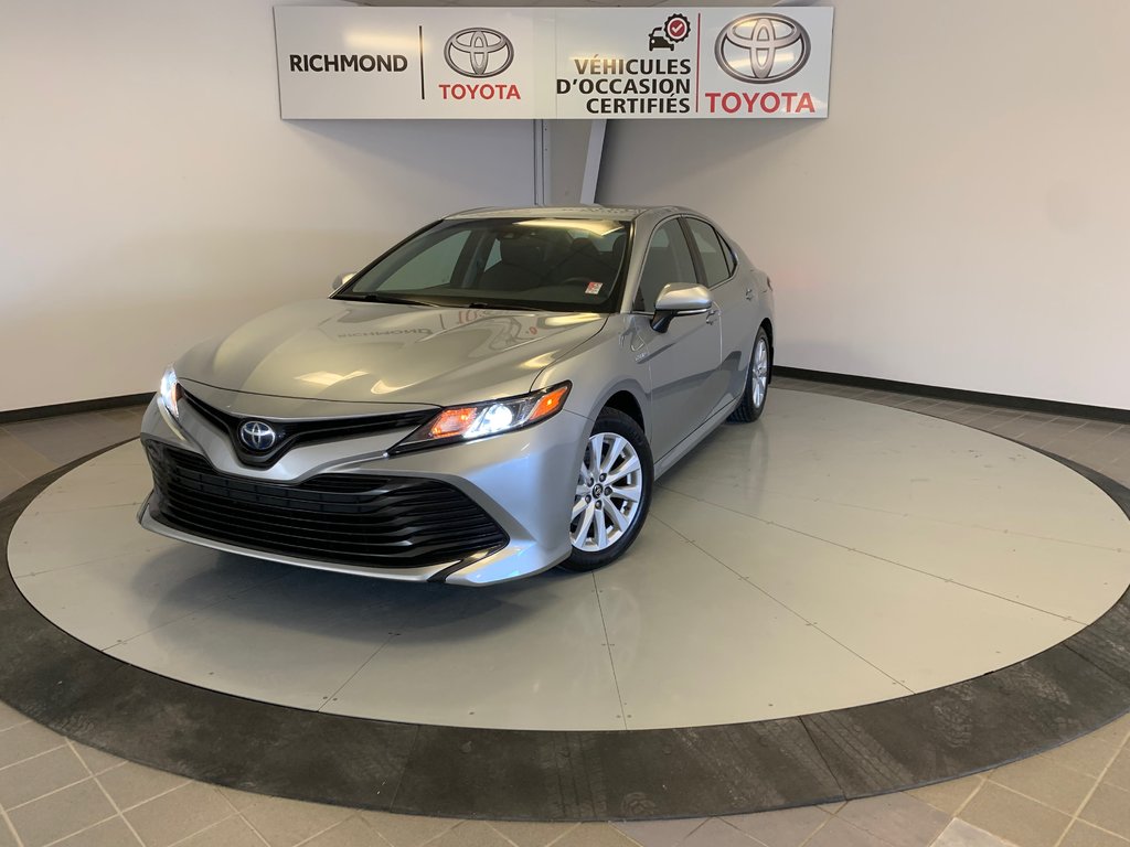 Camry Hybrid LE 2018 à Richmond, Québec - 1 - w1024h768px