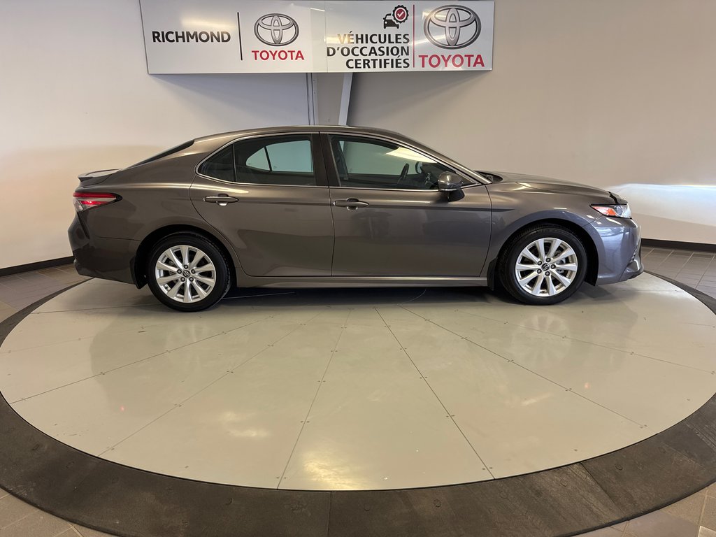 Toyota Camry SE *TRÈS BEAU VÉHICULE* 2019 à Richmond, Québec - 10 - w1024h768px