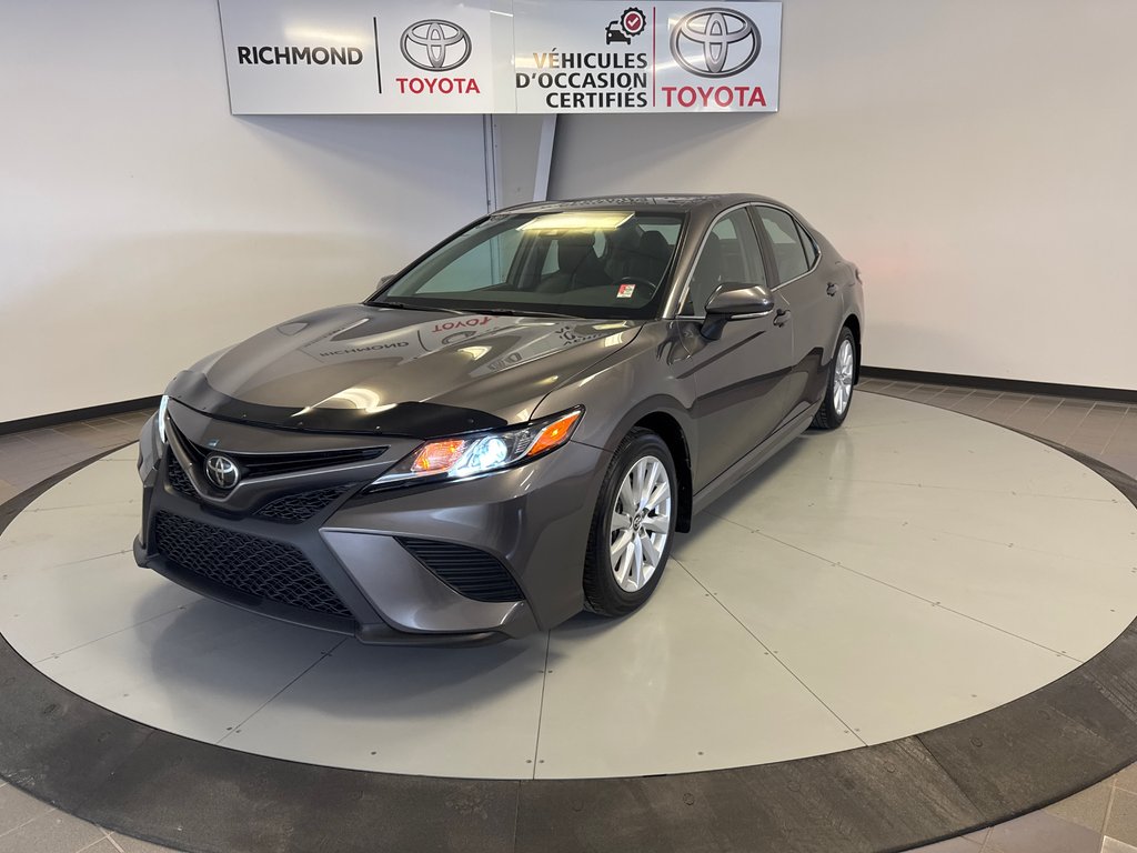 Toyota Camry SE *TRÈS BEAU VÉHICULE* 2019 à Richmond, Québec - 2 - w1024h768px