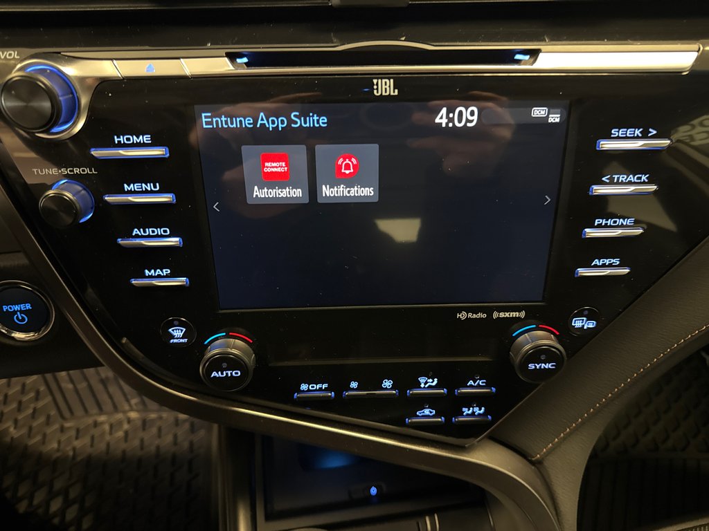 Toyota Camry XLE HYBRIDE *EN EXCELLENTE CONDITION!* 2020 à Richmond, Québec - 23 - w1024h768px