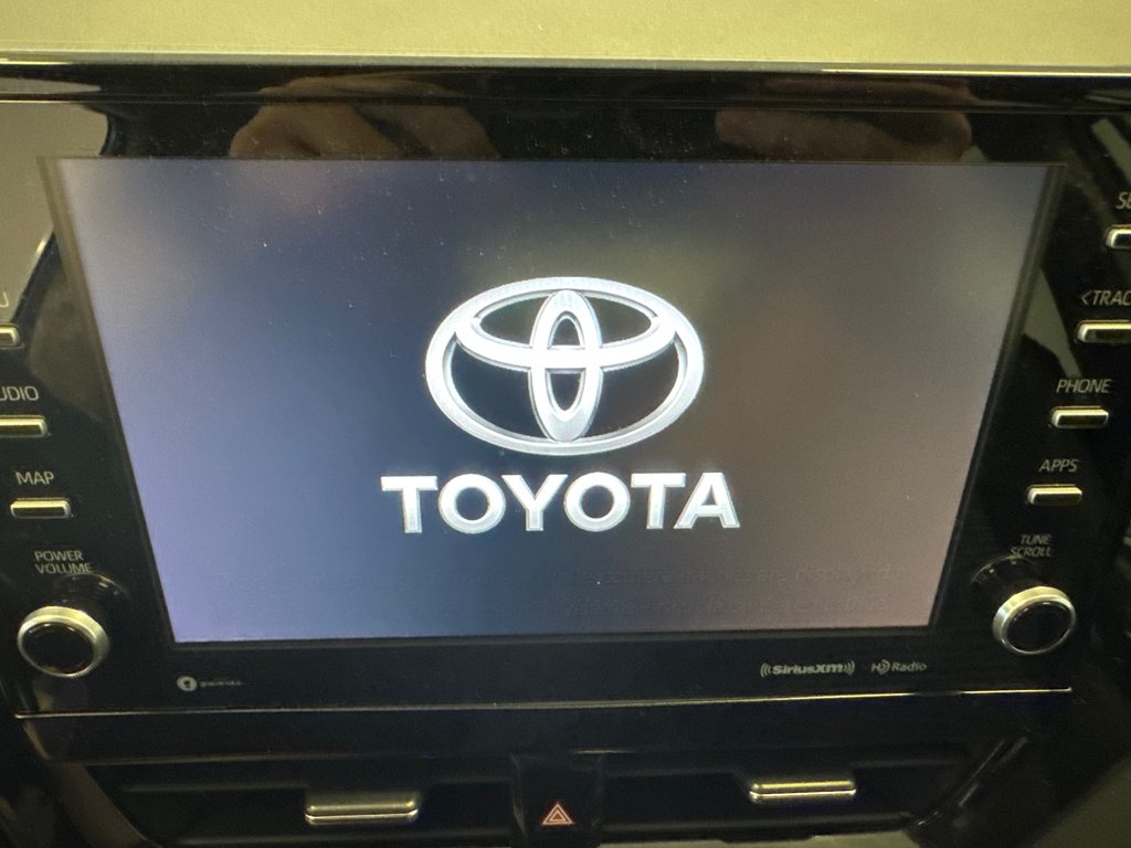 Toyota Camry HYBRIDE SE *TOIT+ MAGS* 2022 à Richmond, Québec - 20 - w1024h768px