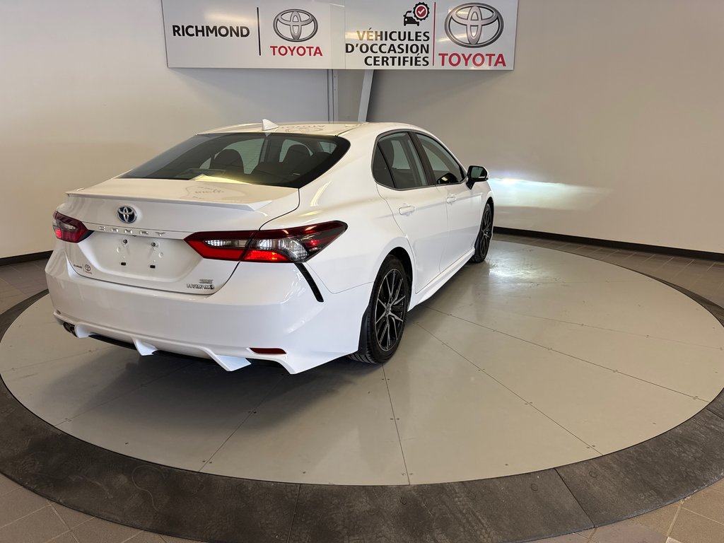 Toyota Camry HYBRIDE SE *TOIT+ MAGS* 2022 à Richmond, Québec - 8 - w1024h768px